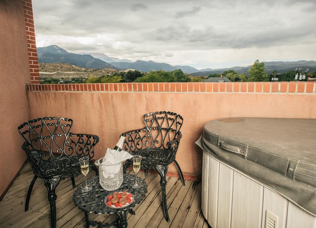 Old Town Guesthouse B & B Colorado Springs Exterior photo