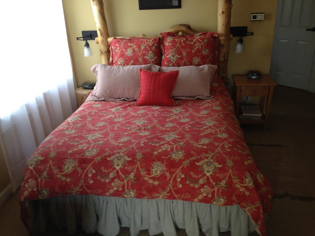 Old Town Guesthouse B & B Colorado Springs Room photo